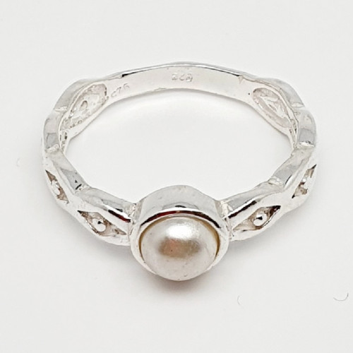 anillo media perla 6mm y ojos lateral